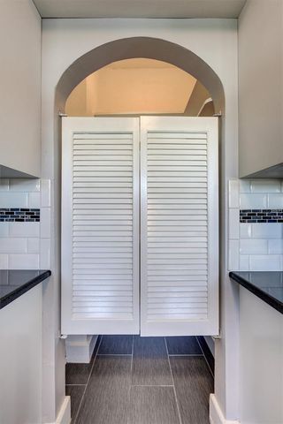 120 PARK STREET N, St Petersburg, FL 33710