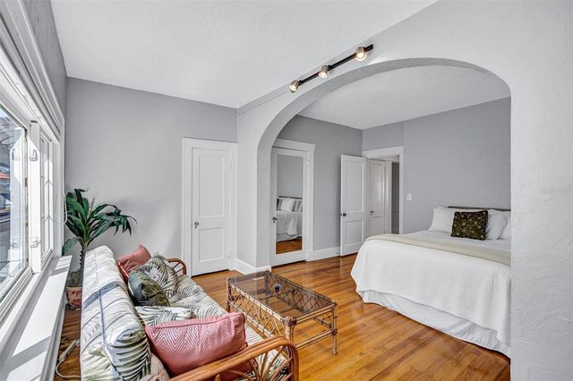 120 PARK STREET N, St Petersburg, FL 33710