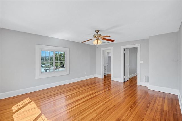 120 PARK STREET N, St Petersburg, FL 33710