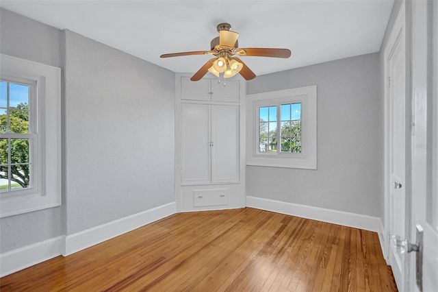 120 PARK STREET N, St Petersburg, FL 33710