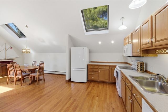 58 Kelleher St, Marlborough, MA 01752