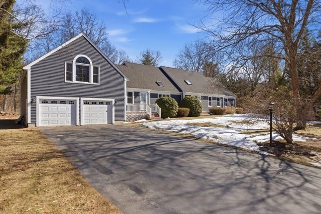 58 Kelleher St, Marlborough, MA 01752