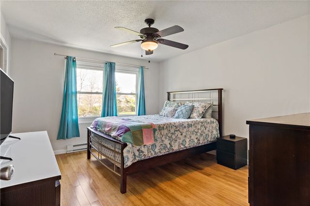86 Quannacut Road A, Westerly, RI 02891