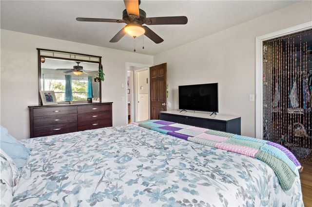 86 Quannacut Road A, Westerly, RI 02891