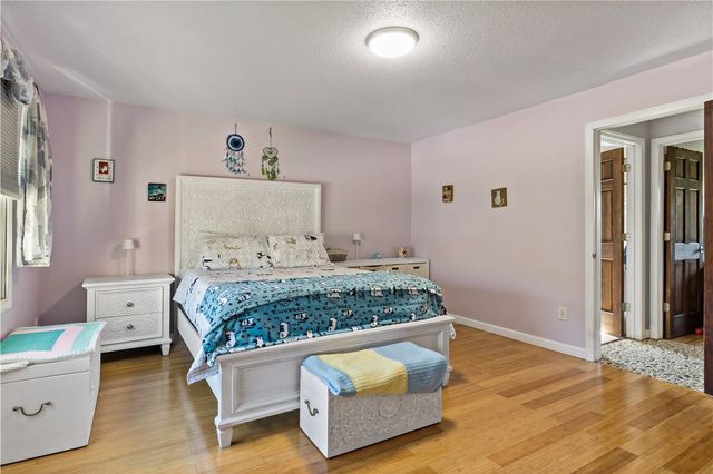 86 Quannacut Road A, Westerly, RI 02891
