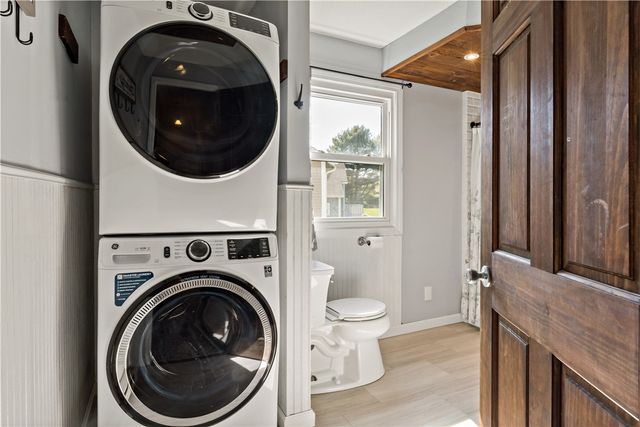 86 Quannacut Road A, Westerly, RI 02891