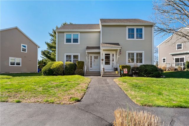 86 Quannacut Road A, Westerly, RI 02891