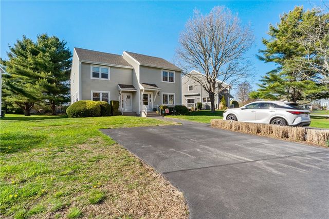 86 Quannacut Road A, Westerly, RI 02891