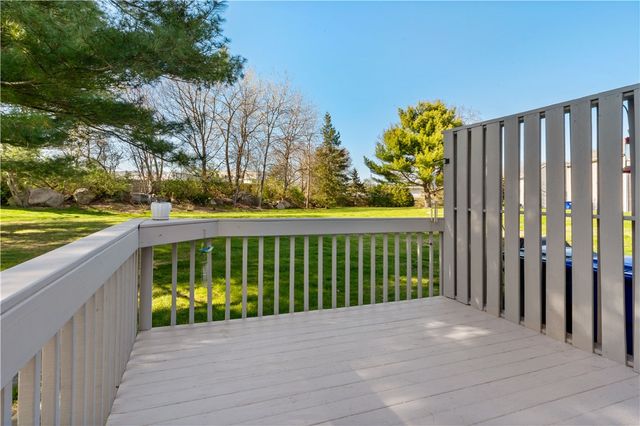 86 Quannacut Road A, Westerly, RI 02891