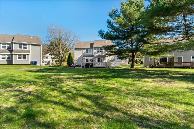 86 Quannacut Road A, Westerly, RI 02891