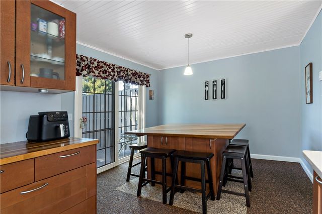 86 Quannacut Road A, Westerly, RI 02891