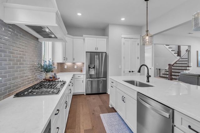 368 Azalea Cir, Hendersonville, TN 37075