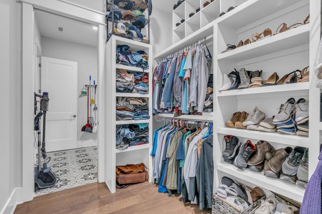 368 Azalea Cir, Hendersonville, TN 37075