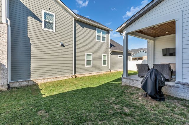 368 Azalea Cir, Hendersonville, TN 37075