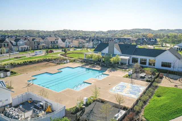 368 Azalea Cir, Hendersonville, TN 37075