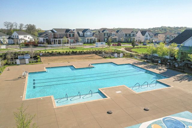 368 Azalea Cir, Hendersonville, TN 37075