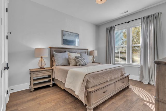 368 Azalea Cir, Hendersonville, TN 37075