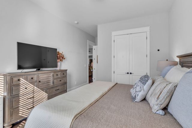 368 Azalea Cir, Hendersonville, TN 37075