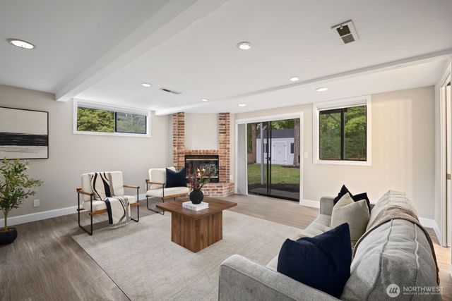 13408 SE 59th Street, Bellevue, WA 98006
