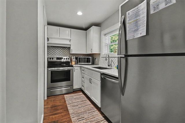 382 E 3rd Street, Pentwater, MI 49449