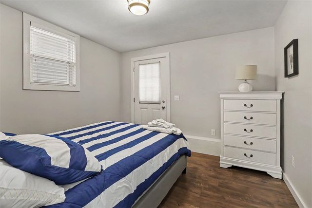382 E 3rd Street, Pentwater, MI 49449
