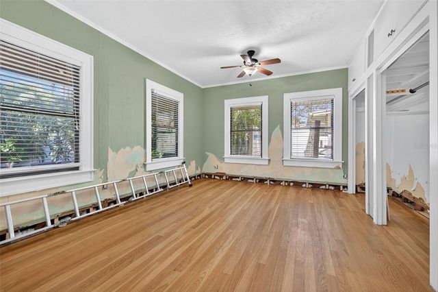 4218 HARRISBURG STREET NE, St Petersburg, FL 33703