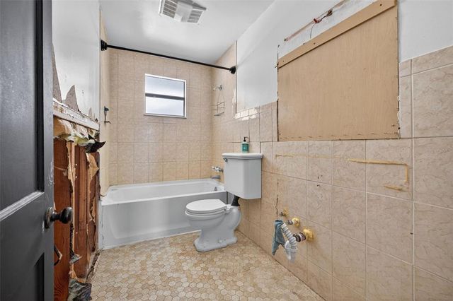 4218 HARRISBURG STREET NE, St Petersburg, FL 33703