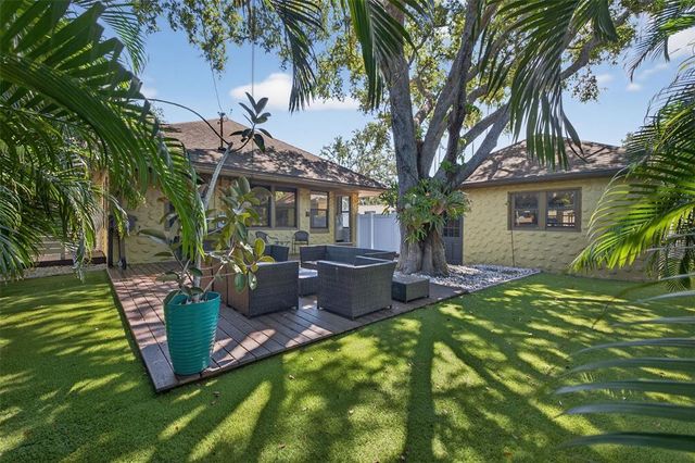 4218 HARRISBURG STREET NE, St Petersburg, FL 33703