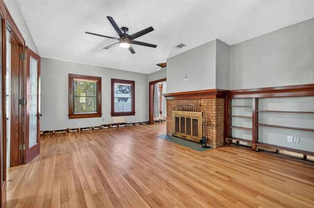 4218 HARRISBURG STREET NE, St Petersburg, FL 33703