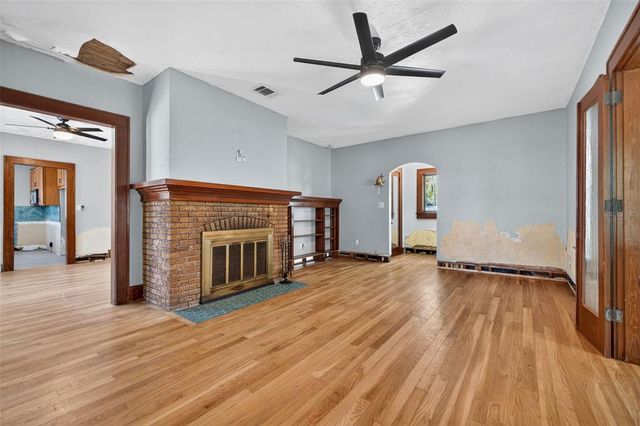 4218 HARRISBURG STREET NE, St Petersburg, FL 33703