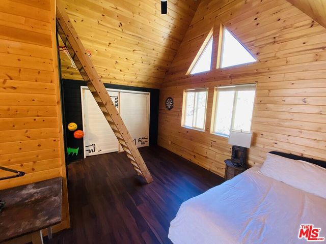 3821 North End Dr, Frazier Park, CA 93225