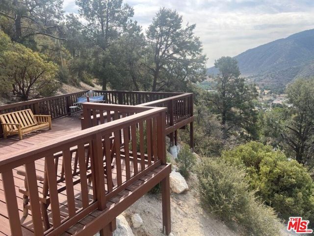 3821 North End Dr, Frazier Park, CA 93225