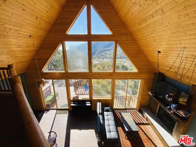 3821 North End Dr, Frazier Park, CA 93225