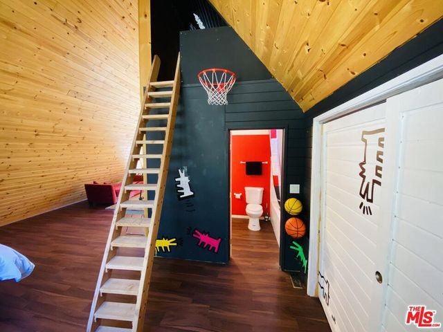 3821 North End Dr, Frazier Park, CA 93225