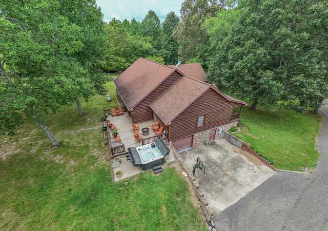 118 Robert Simmons Rd, Westmoreland, TN 37186