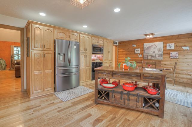 118 Robert Simmons Rd, Westmoreland, TN 37186