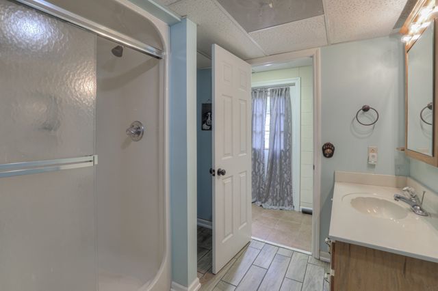 118 Robert Simmons Rd, Westmoreland, TN 37186