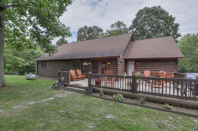 118 Robert Simmons Rd, Westmoreland, TN 37186