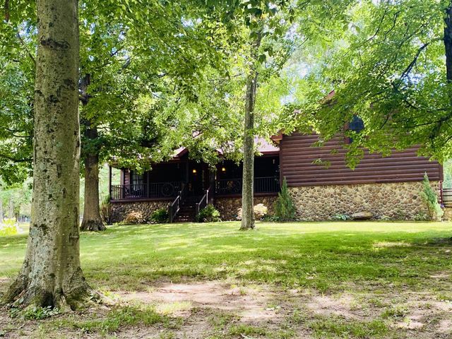 118 Robert Simmons Rd, Westmoreland, TN 37186