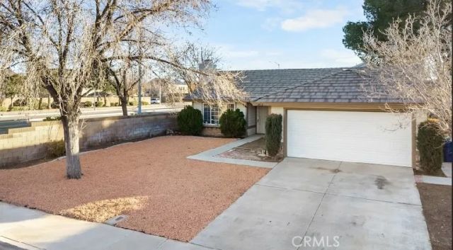 2852 San Ramon, Lancaster, CA 93535