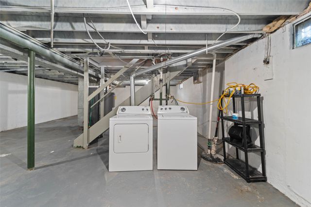 603 6th Street Place SE, Altoona, IA 50009