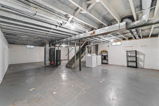 603 6th Street Place SE, Altoona, IA 50009