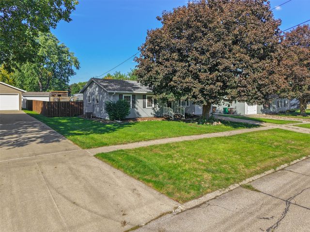 603 6th Street Place SE, Altoona, IA 50009