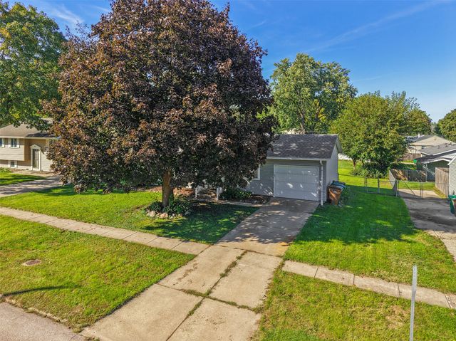 603 6th Street Place SE, Altoona, IA 50009