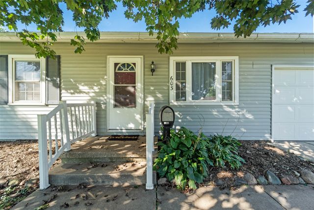 603 6th Street Place SE, Altoona, IA 50009