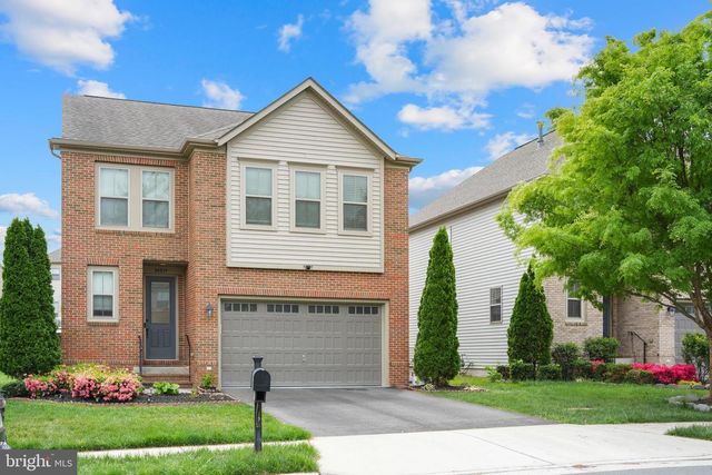 24839 SOMERBY DR, Chantilly, VA 20152