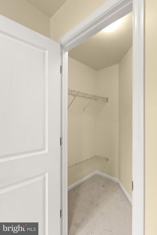 24839 SOMERBY DR, Chantilly, VA 20152