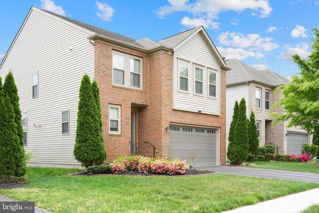 24839 SOMERBY DR, Chantilly, VA 20152
