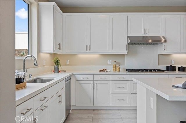 5978 Saddlehorn Lane, Jurupa Valley, CA 92509