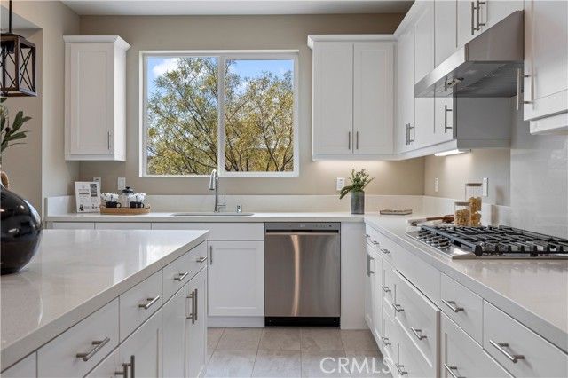 5978 Saddlehorn Lane, Jurupa Valley, CA 92509